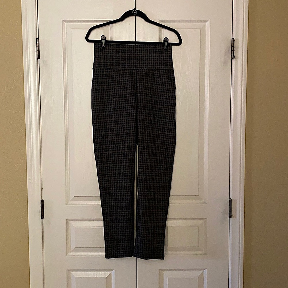 Sourpuss Steady Audrey Cigarette Leggings Plaid